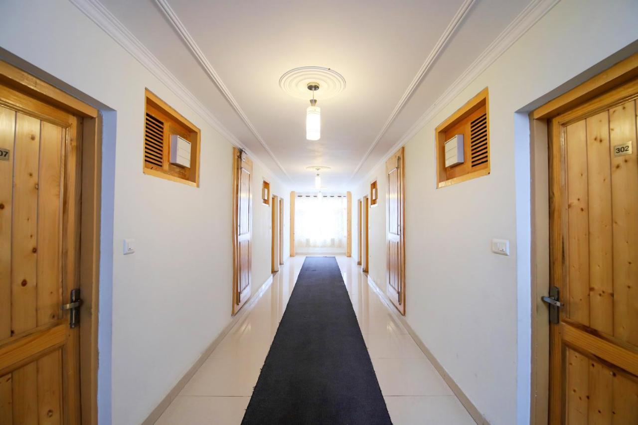 Oyo 3146 Six Season Regency Hotel Jagatsukh Exterior photo