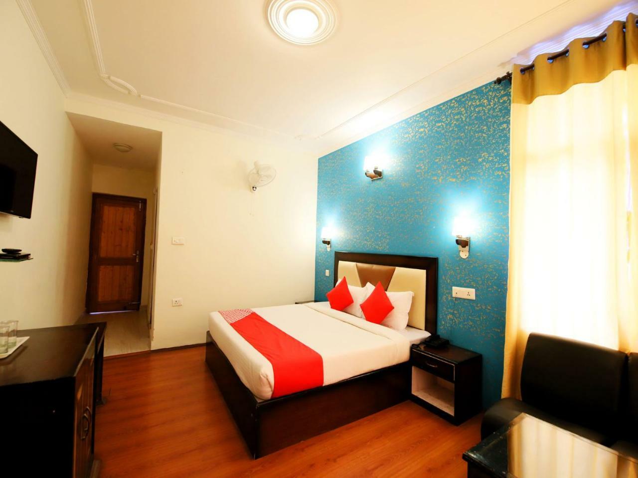 Oyo 3146 Six Season Regency Hotel Jagatsukh Exterior photo